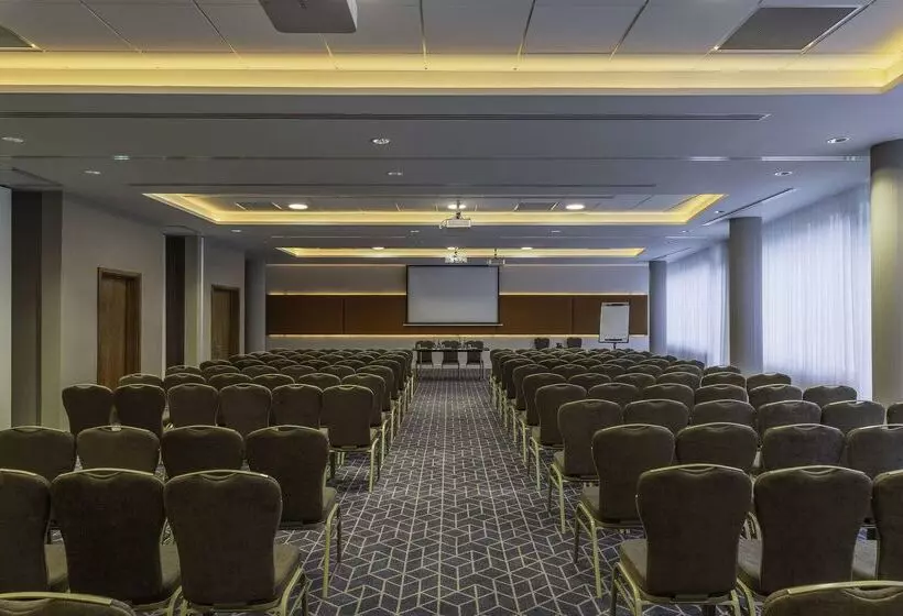 هتل Hyatt Centric The Liberties Dublin