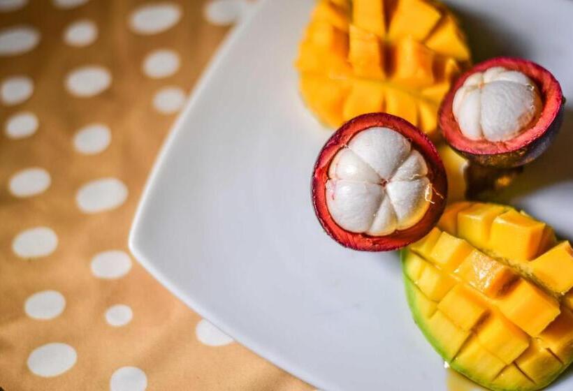 בית מלון כפרי Thissa Inn