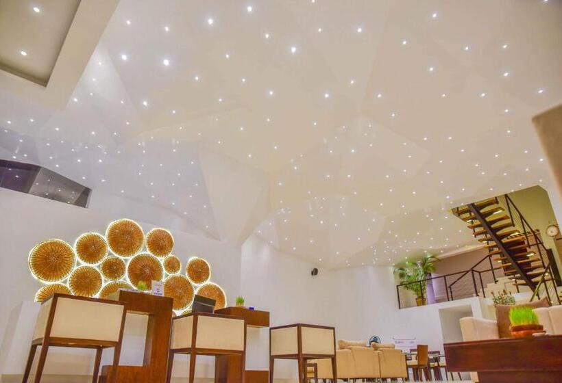 בית מלון כפרי Thissa Inn