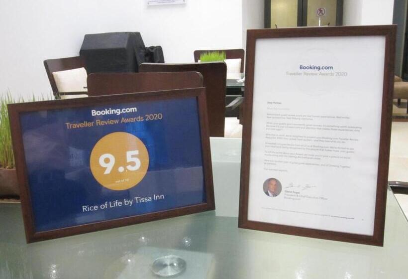 בית מלון כפרי Thissa Inn