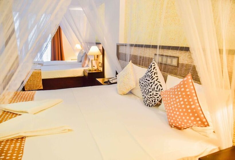 בית מלון כפרי Thissa Inn