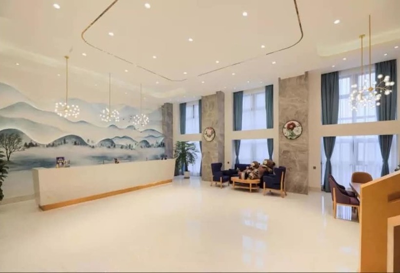 هتل Vyluk  Chongqing Airport