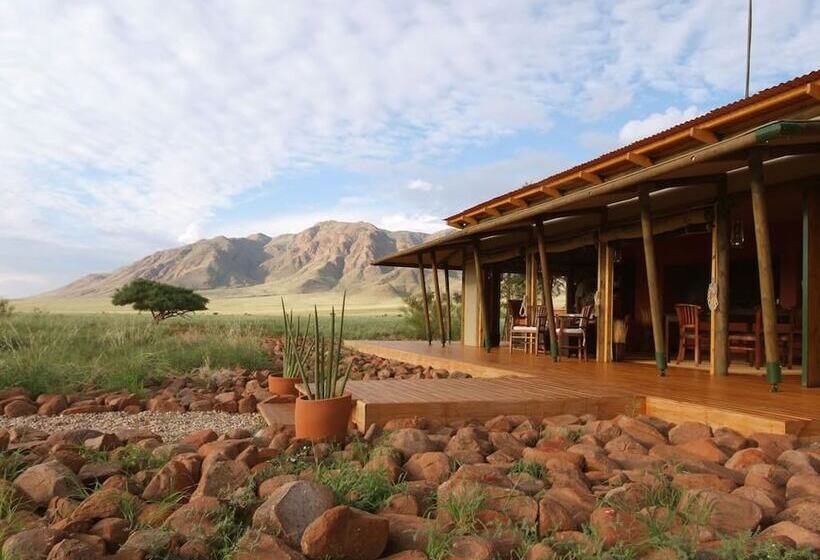 هتل Wolwedans Dune Camp