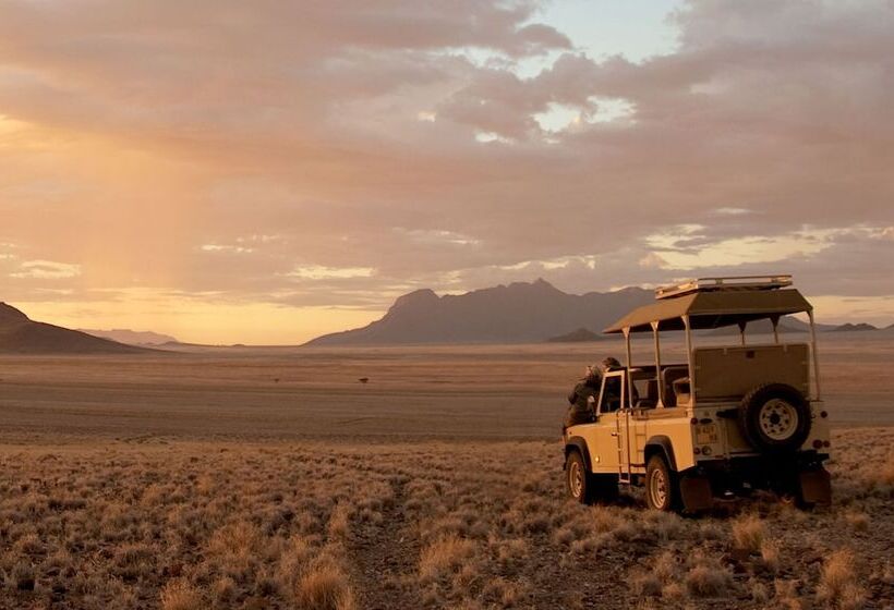 هتل Wolwedans Dune Camp