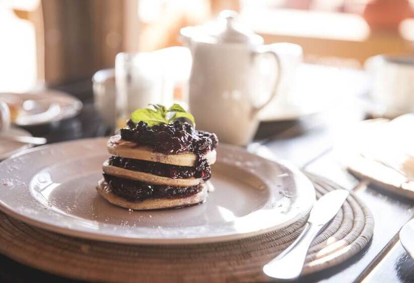 هتل Wolwedans Dune Camp