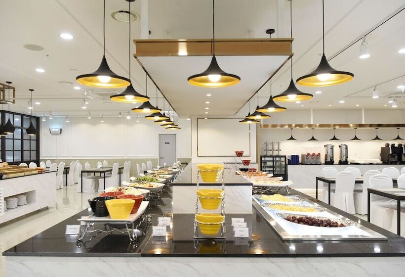 Utop Marina Hotel & Resort