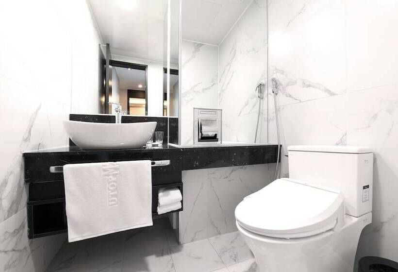 Utop Marina Hotel & Resort