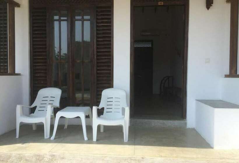 פנסיון Summer Cottage