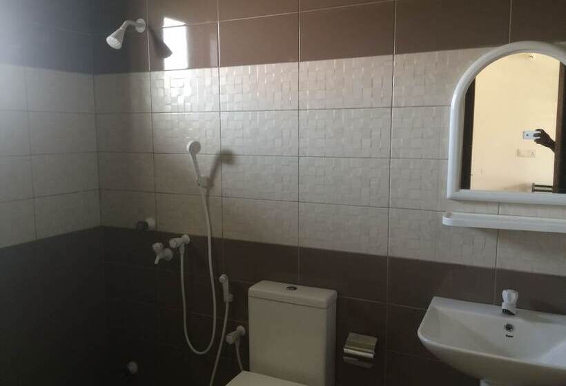 פנסיון Summer Cottage