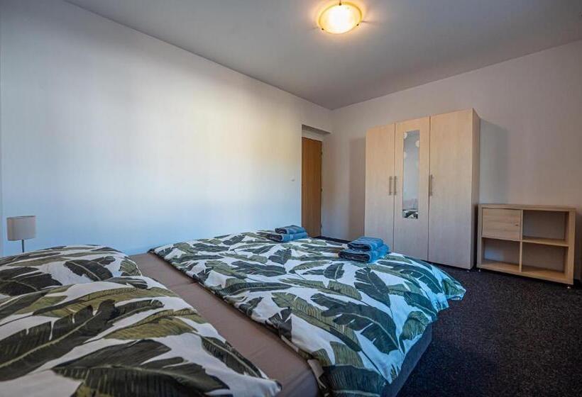 Xlsuite Apartment Deluxe