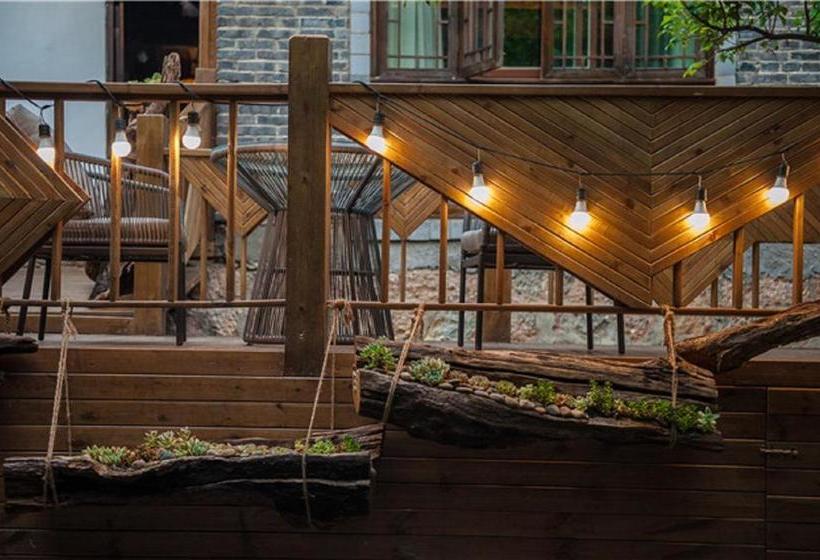 호텔 Floral  · Chiangmai Lijiang