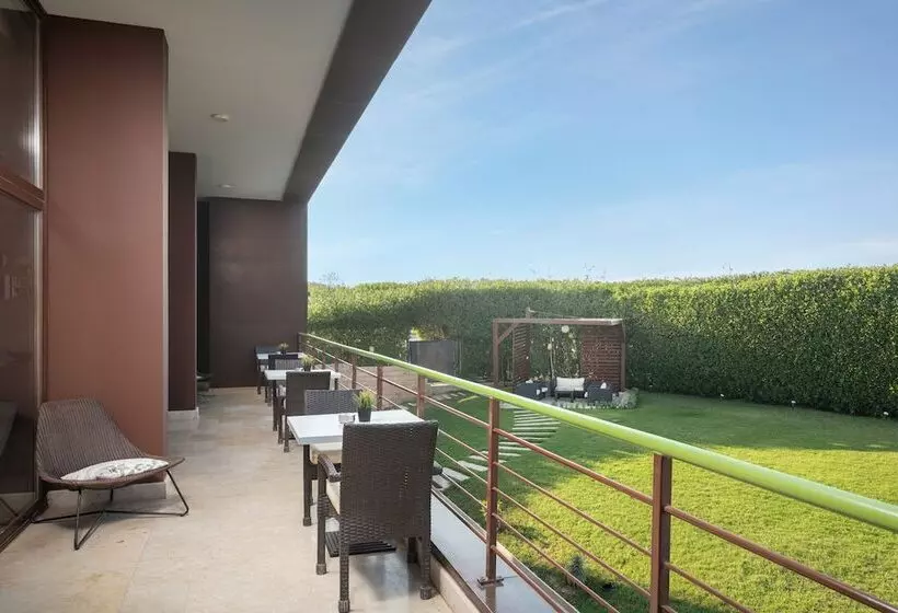 هتل Dhara Residence E2 Lodge