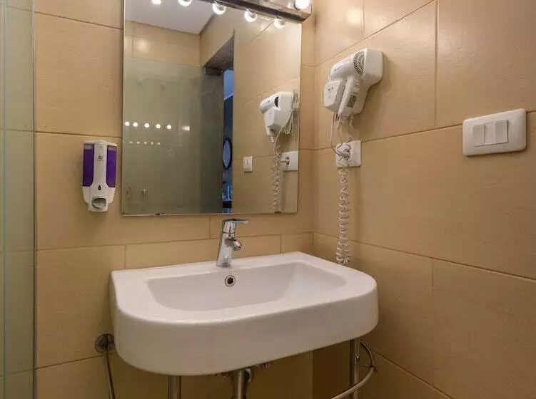 هتل Dhara Residence E2 Lodge