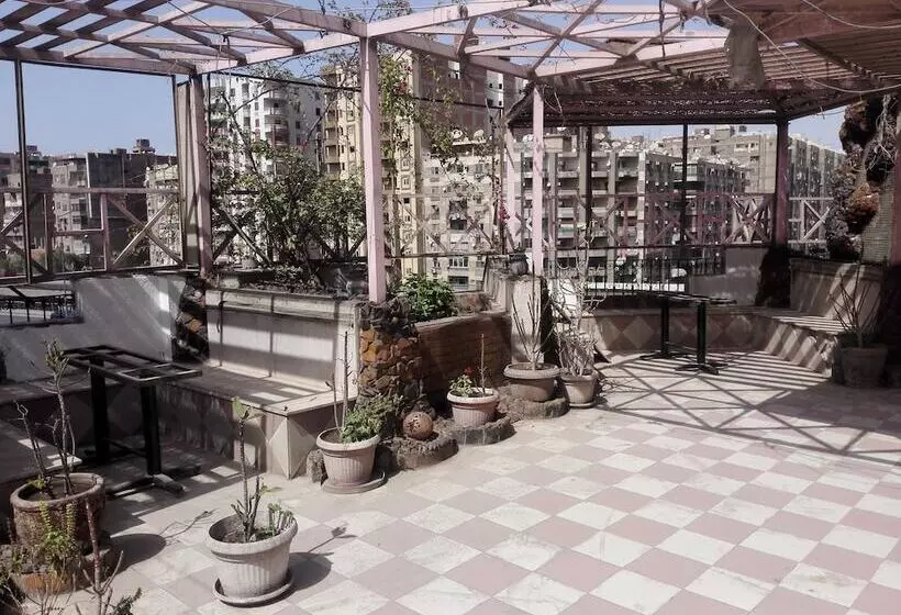 هتل Royal Pyramids