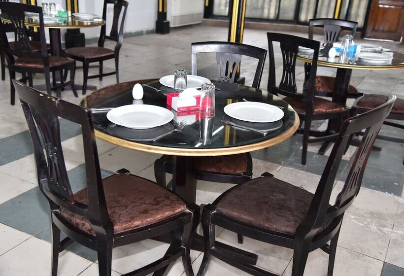 هتل Royal Pyramids