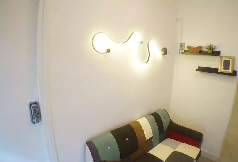 هتل Tung Wo Guest House