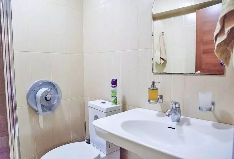 Hothos Hostel