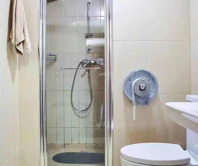 Hothos Hostel