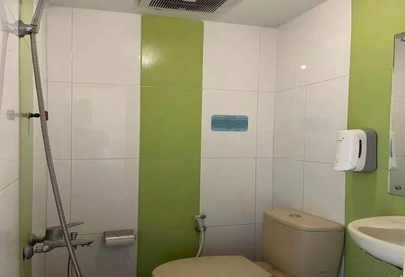 Capital O 93285 Residence Hotel Syariah