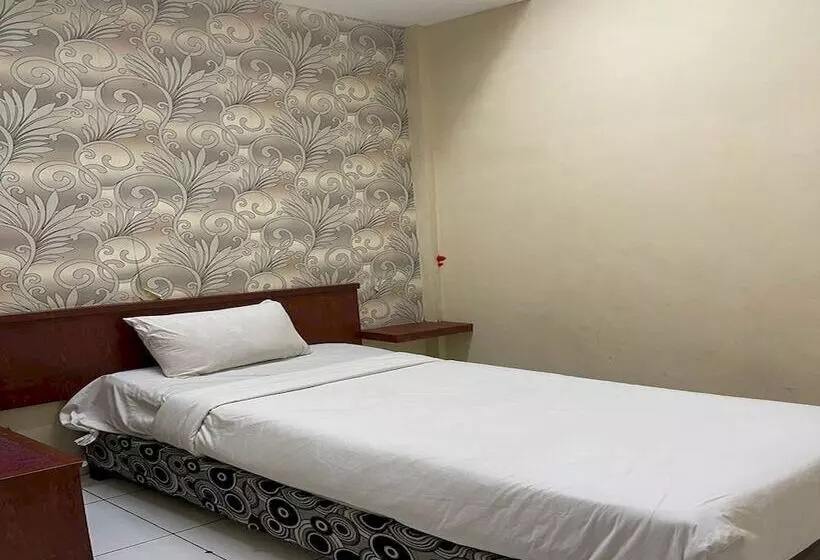 Capital O 93285 Residence Hotel Syariah