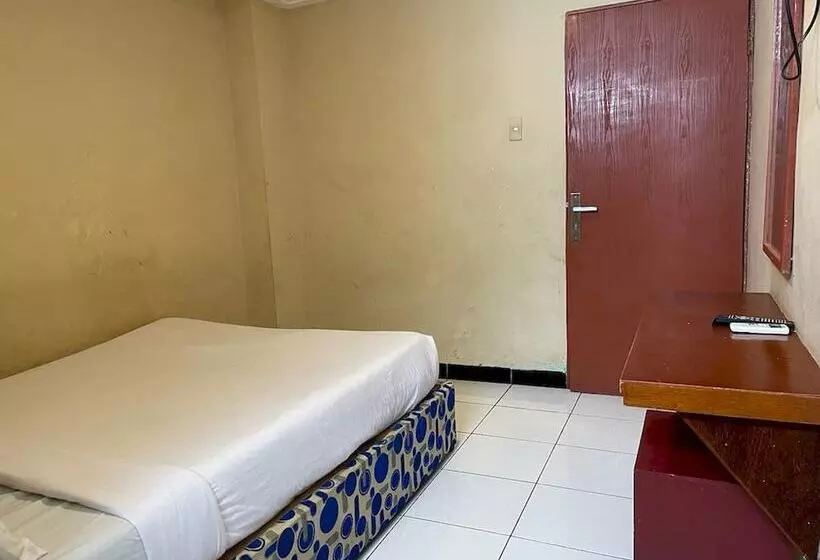 Capital O 93285 Residence Hotel Syariah