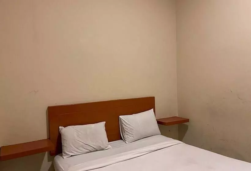 Capital O 93285 Residence Hotel Syariah