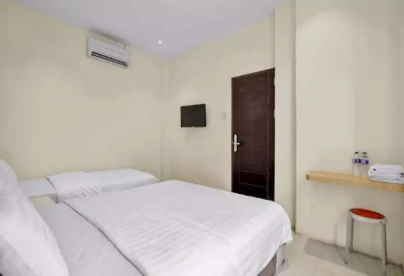 Capital O 93285 Residence Hotel Syariah