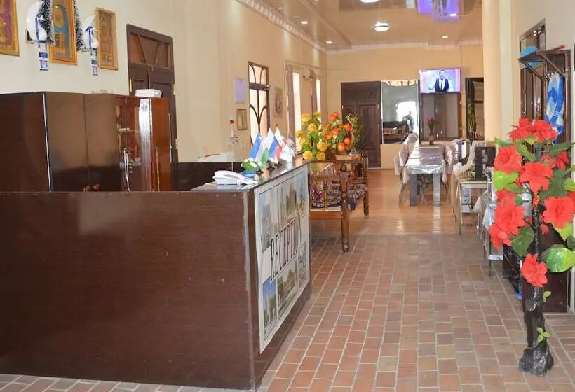 Xo Ja Ismat Buxoriy Hostel