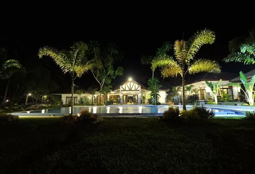 Hotelli Rose Villas Resort