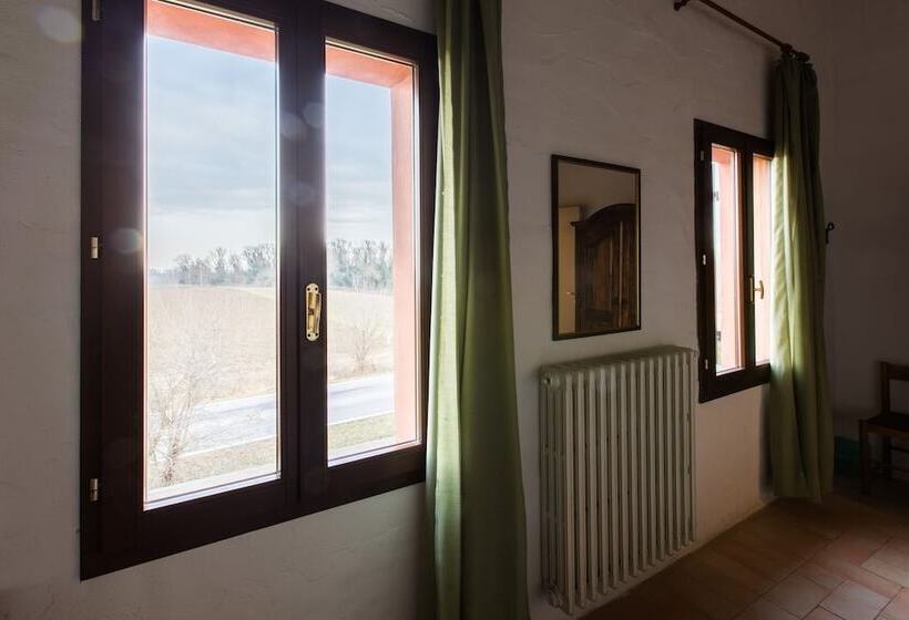 فندق ريفى Agriturismo La Lenticchia