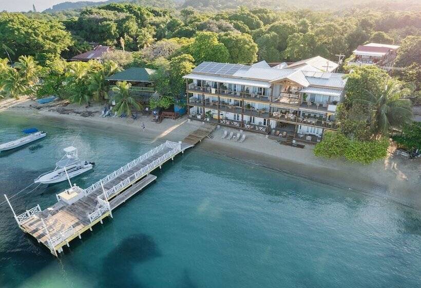 هتل The Beach House Boutique