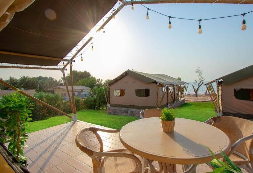 Hotelli Longbeach Campground