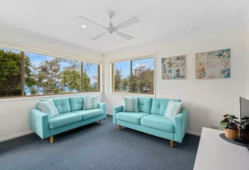 Korora Bay Beach House