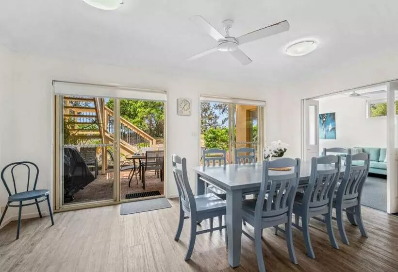 Korora Bay Beach House