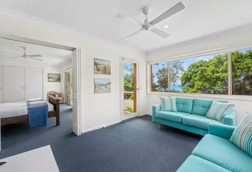 Korora Bay Beach House
