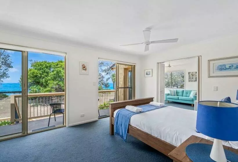 Korora Bay Beach House