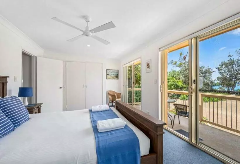 Korora Bay Beach House