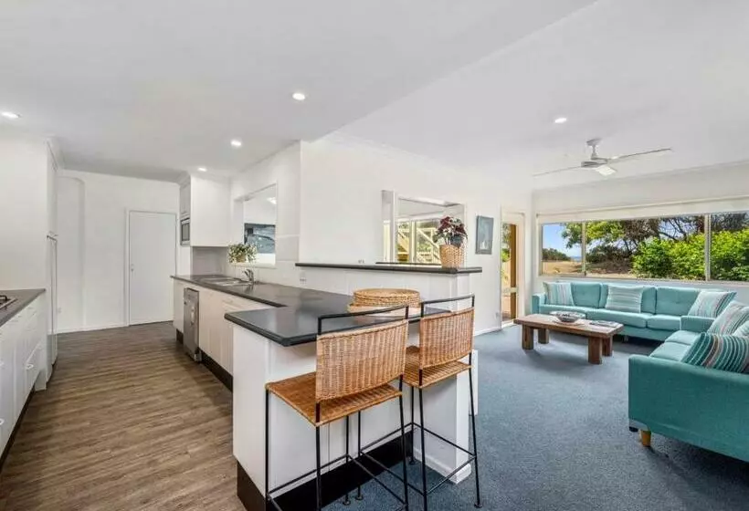 Korora Bay Beach House