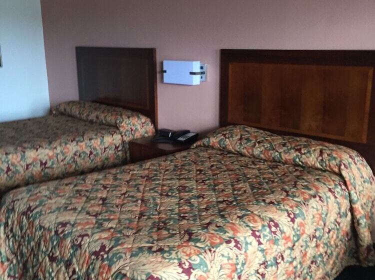 מוטל Rodeway Inn