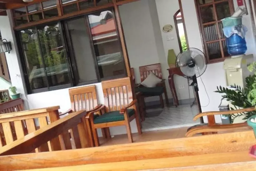 Nonoy Matt Bed & Breakfast