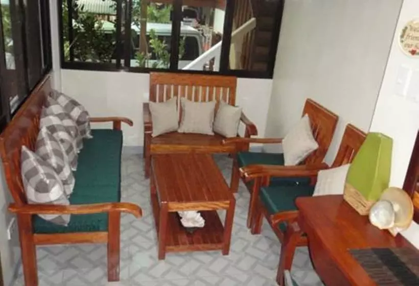 Nonoy Matt Bed & Breakfast