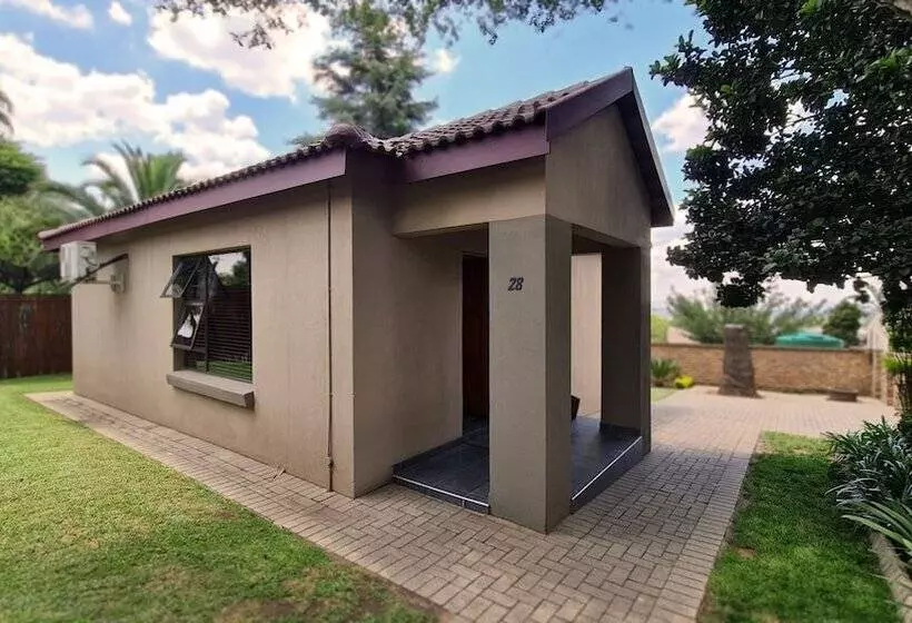 Majatalo Klein Bosveld Guest House