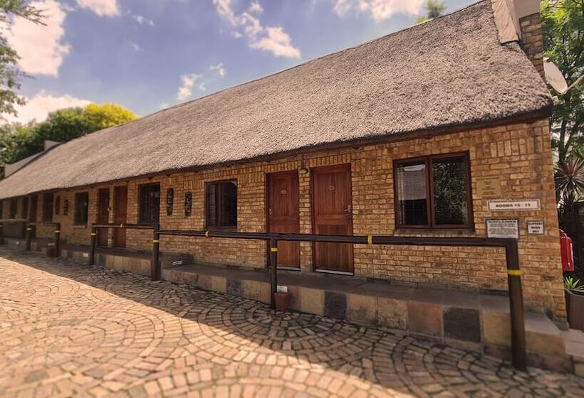 Пансион Klein Bosveld Guest House