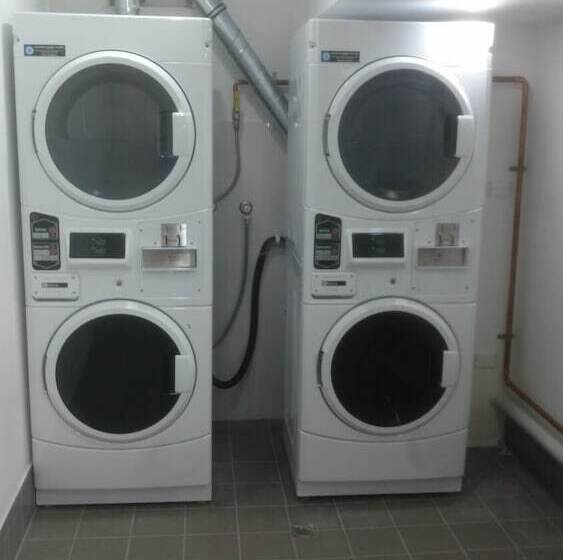 Perth City Backpackers Hostel   Note   Valid Passport Required To Check In