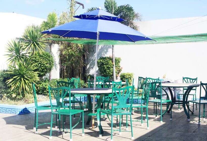 Touristation Crowne Bay Tower