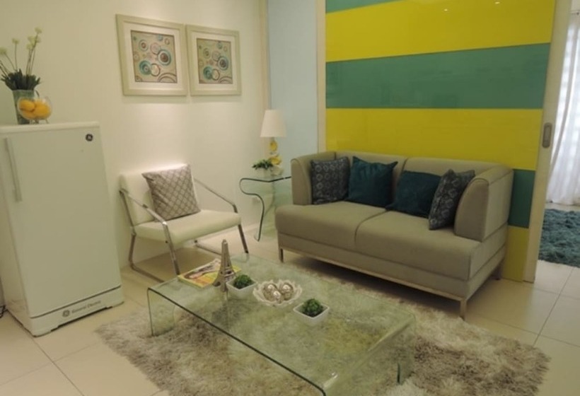 Touristation Crowne Bay Tower