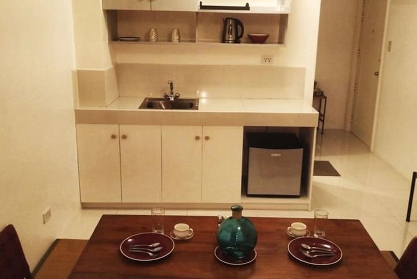 Touristation Crowne Bay Tower