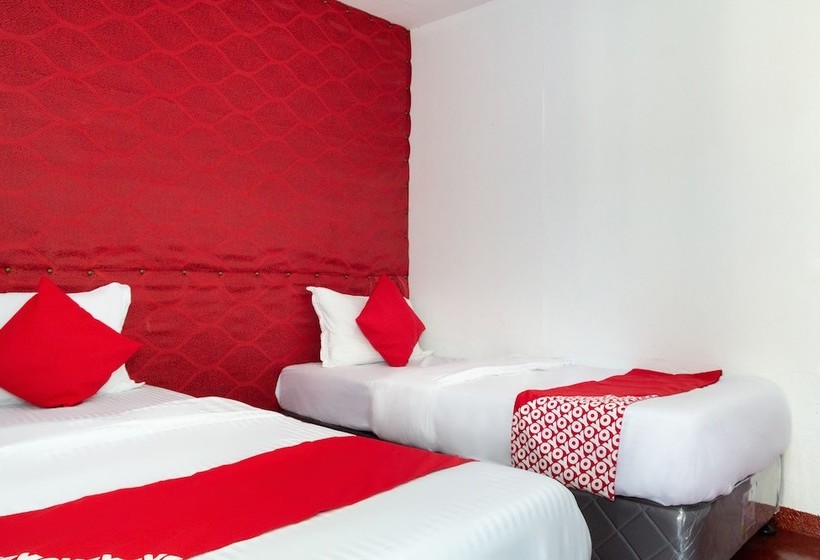 Villas Resort And Hotel By Oyo Rooms