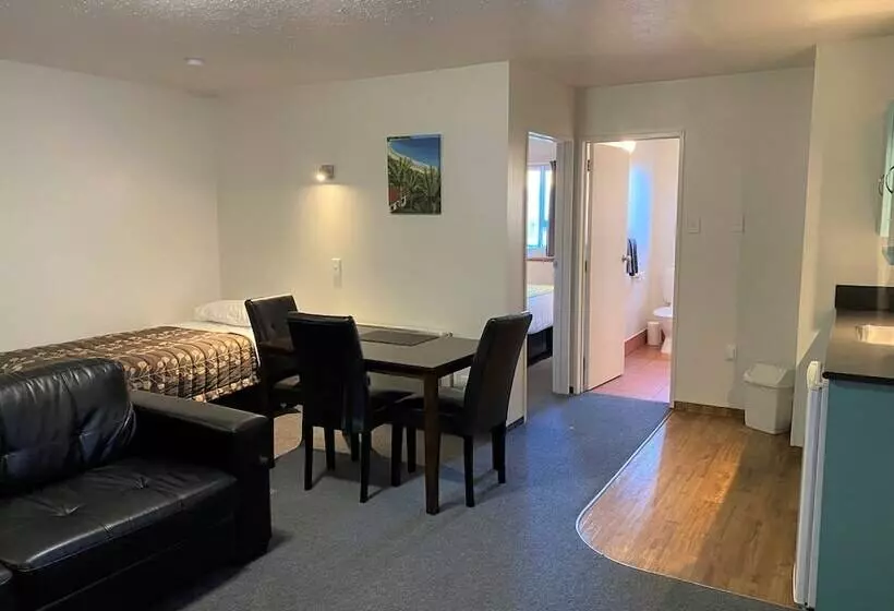 호텔 Asure Townsman Motor Lodge