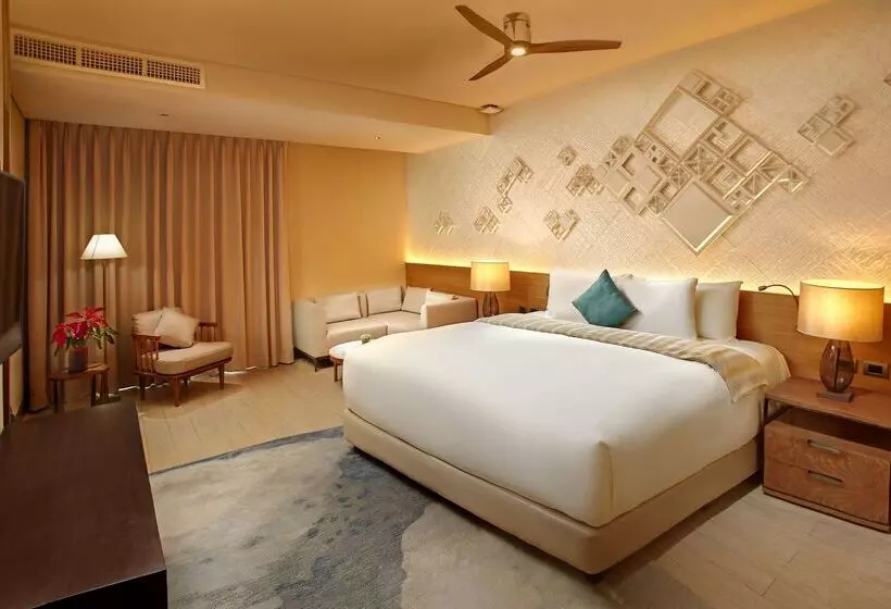 Отель Quest Plus Conference Center Clark